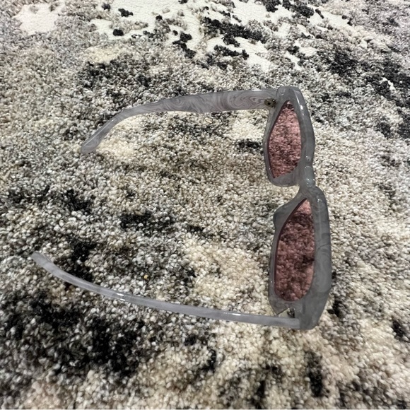 Sunglasses - Picture 2 of 4